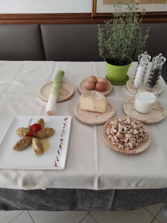 Girasole Grazioli 47 Bed & Breakfast Trento Dış mekan fotoğraf